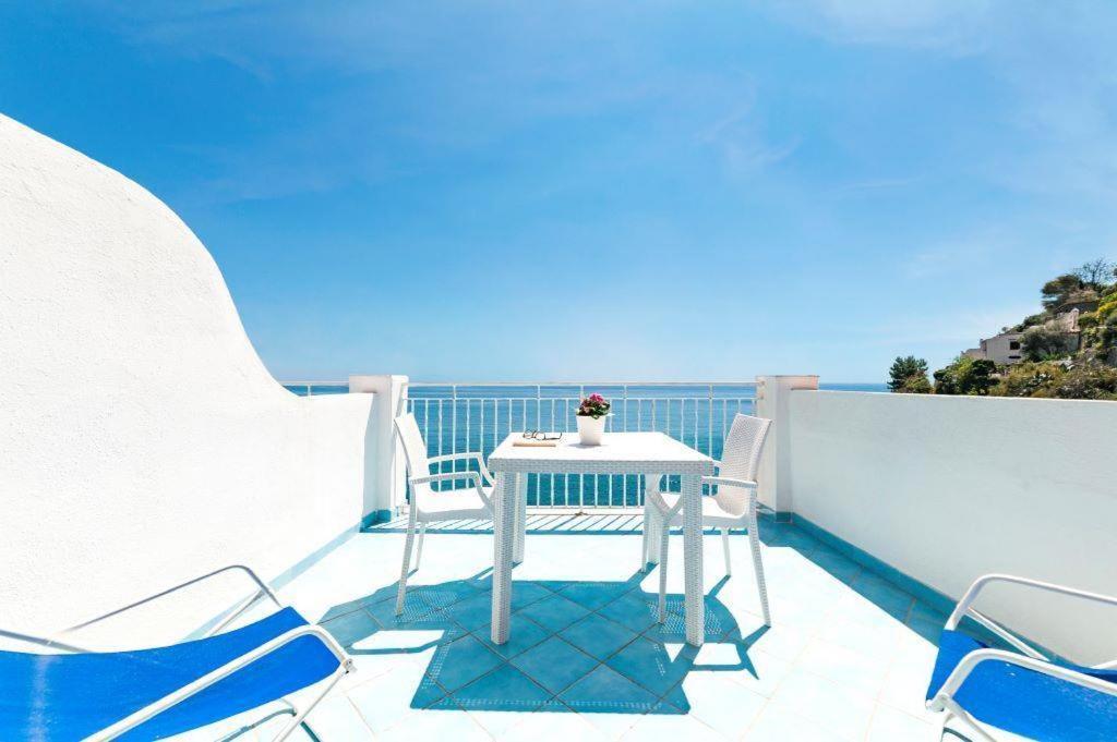 Hotel Casa Rosa Sea & Spa Sant'Angelo  Extérieur photo